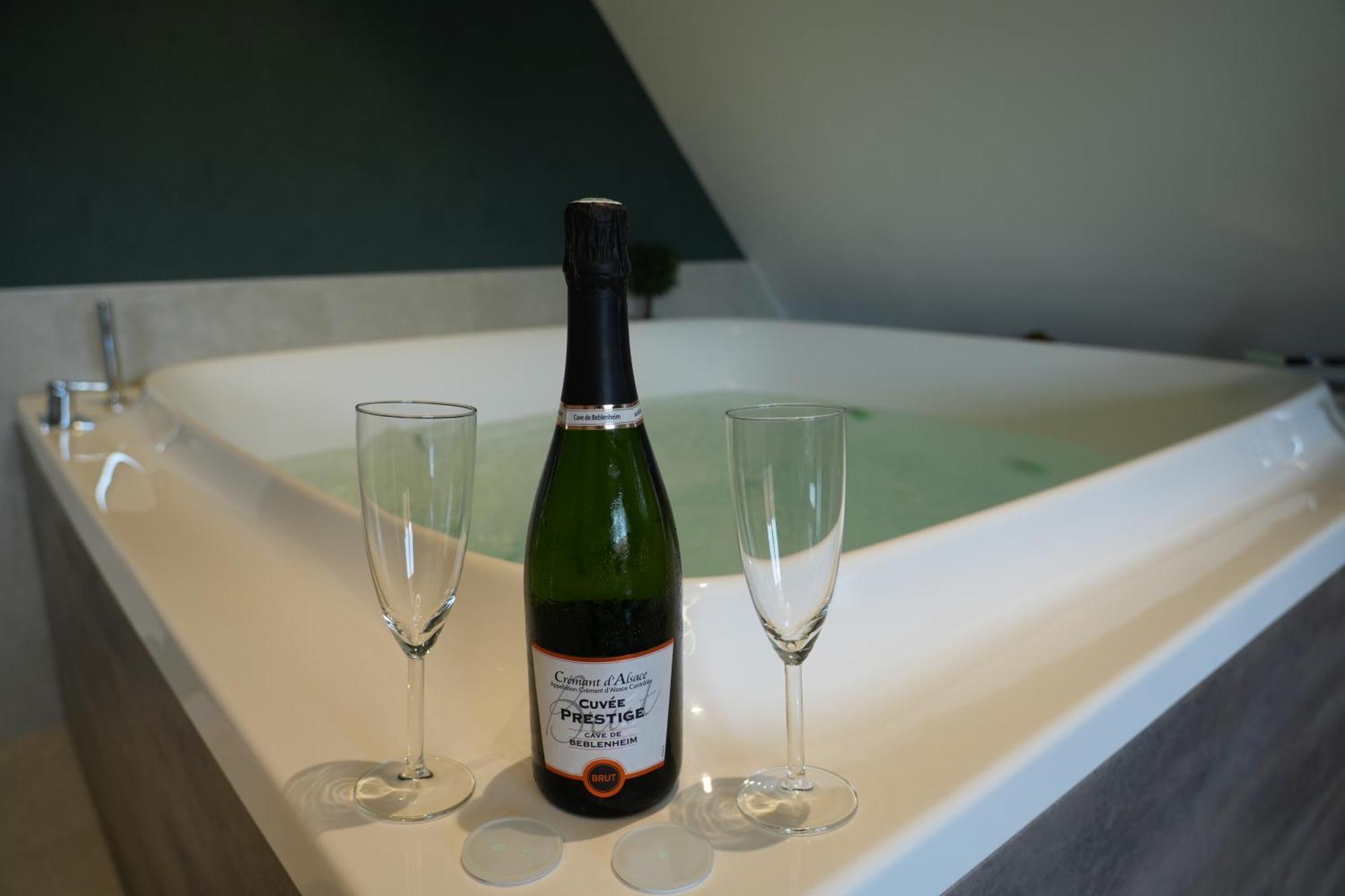 Gite Spa L'Atelier Emile - Spa Privatif - 5 Min Colmar Sainte-Croix-en-Plaine Eksteriør bilde
