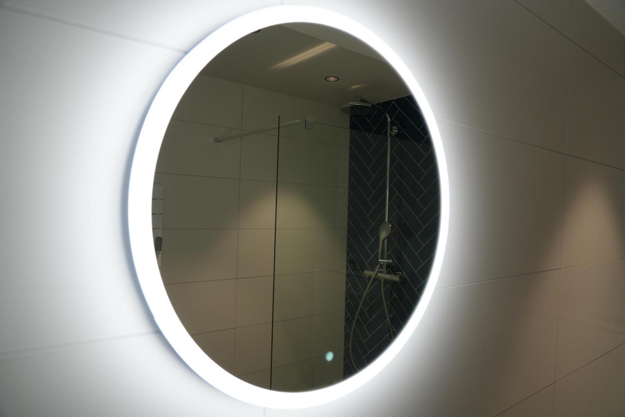 Gite Spa L'Atelier Emile - Spa Privatif - 5 Min Colmar Sainte-Croix-en-Plaine Rom bilde